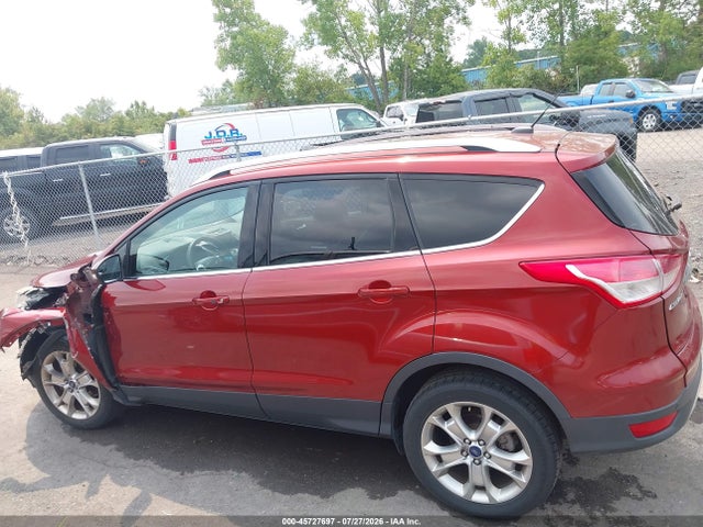 45727697 :رقم المزاد ، 1FMCU0J96FUB75266 vin ، 2015 Ford Escape Titanium مزاد بيع