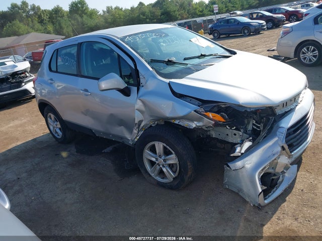 2018 Chevrolet Trax Ls მანქანა იყიდება აუქციონზე, vin: KL7CJNSB2JB522587, აუქციონის ნომერი: 45727737