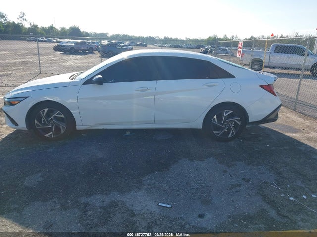 2025 Hyundai Elantra Hybrid Sel Sport მანქანა იყიდება აუქციონზე, vin: KMHLM4DJ2SU152137, აუქციონის ნომერი: 45727762