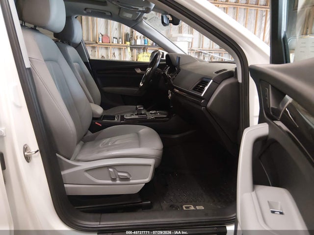 45727771 :رقم المزاد ، WA1BNAFYXJ2053060 vin ، 2018 Audi Q5 مزاد بيع