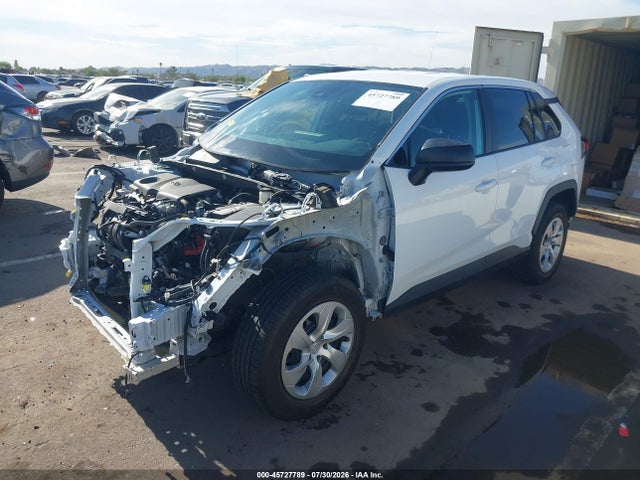Toyota RAV4 LE 2023 2T3H1RFV7PW257511 Image 2