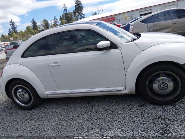 Продажа на аукционе авто 2013 Volkswagen Beetle 2.5l, vin: 3VWJX7AT9DM690431, номер лота: 45727800
