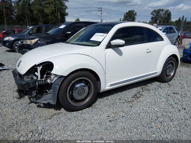 Продажа на аукционе авто 2013 Volkswagen Beetle 2.5l, vin: 3VWJX7AT9DM690431, номер лота: 45727800
