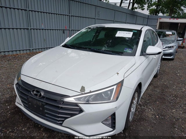 Продажа на аукционе авто 2019 Hyundai Elantra Se, vin: 5NPD74LFXKH494166, номер лота: 45727846