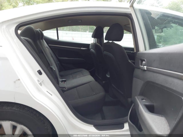 Продажа на аукционе авто 2019 Hyundai Elantra Se, vin: 5NPD74LFXKH494166, номер лота: 45727846