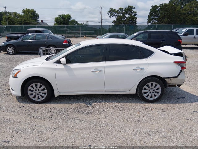 2015 Nissan Sentra S მანქანა იყიდება აუქციონზე, vin: 3N1AB7AP5FY328132, აუქციონის ნომერი: 45727853