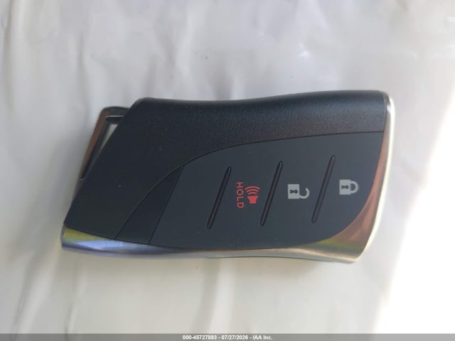 Lexus UX 250H 2021 JTHX9JBH8M2038467 Image 11