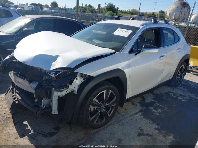 Lexus UX 250H 2021 JTHX9JBH8M2038467 Image 2