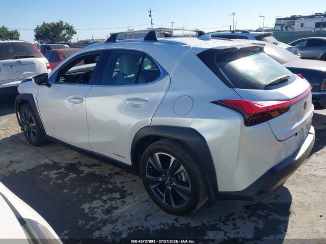 Lexus UX 250H 2021 JTHX9JBH8M2038467 Image 3