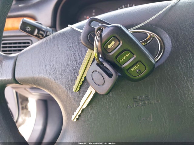2002 Toyota Camry Solara Se მანქანა იყიდება აუქციონზე, vin: 2T1FE22P32C002030, აუქციონის ნომერი: 45727894