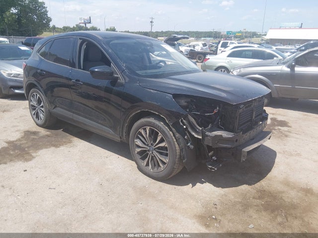Продажа на аукционе авто 2022 Ford Escape Se, vin: 1FMCU0G69NUB28759, номер лота: 45727939