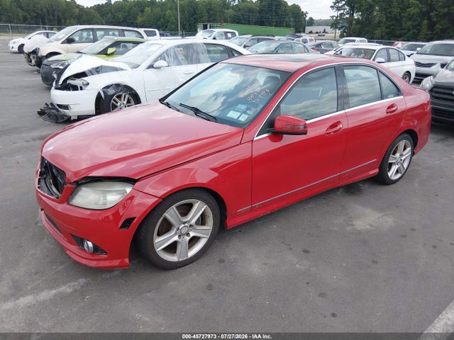 2010 Mercedes-benz C 300 Luxury 4matic/sport 4matic მანქანა იყიდება აუქციონზე, vin: WDDGF8BBXAR088035, აუქციონის ნომერი: 45727973