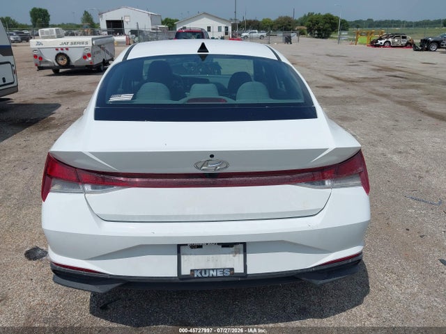 Продажа на аукционе авто 2021 Hyundai Elantra Sel, vin: 5NPLS4AGXMH031324, номер лота: 45727997