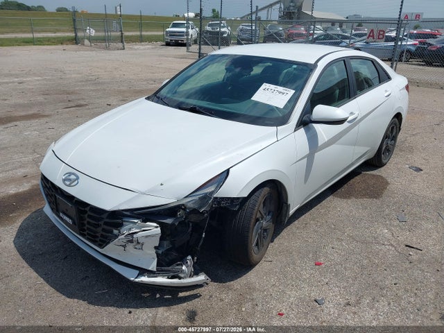 Продажа на аукционе авто 2021 Hyundai Elantra Sel, vin: 5NPLS4AGXMH031324, номер лота: 45727997