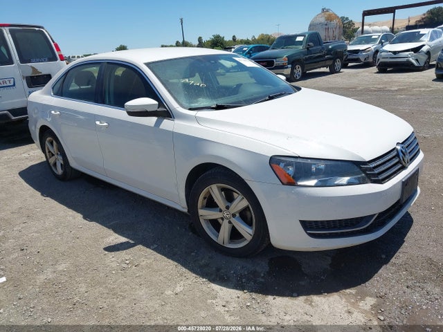Продажа на аукционе авто 2013 Volkswagen Passat 2.5l Se, vin: 1VWBP7A31DC044452, номер лота: 45728020