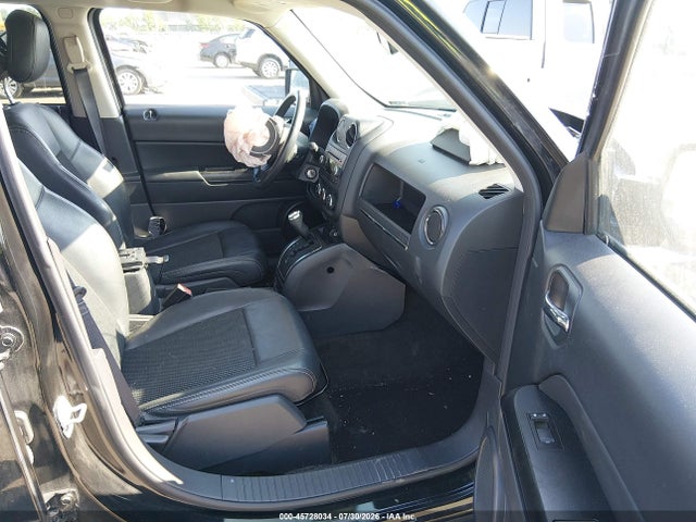 45728034 :رقم المزاد ، 1C4NJPBA2GD622037 vin ، 2016 Jeep Patriot Sport Se مزاد بيع