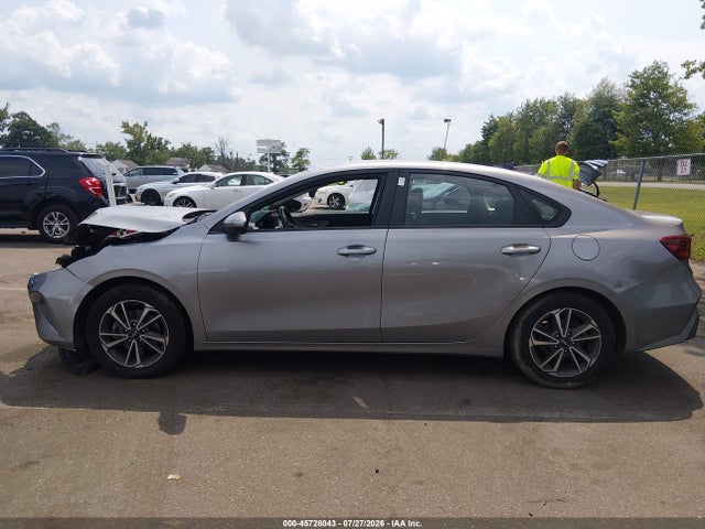 Aukcja sprzedaży 2023 Kia Forte Lxs, vin: 3KPF24AD5PE540300, numer aukcji: 45728043