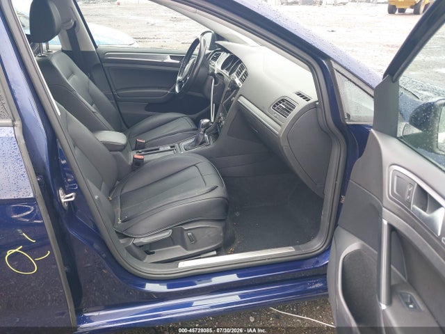 WVWPR7AU2HW950495 Volkswagen E-golf Sel Premium