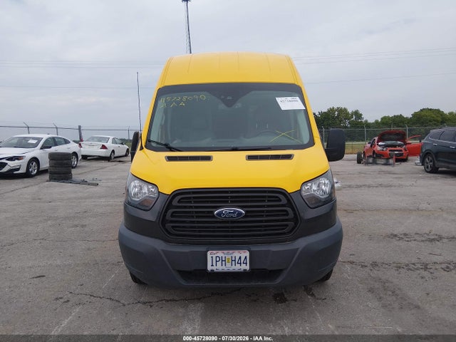 45728090 :رقم المزاد ، 1FTYR2XM8JKA70686 vin ، 2018 Ford Transit-250 مزاد بيع