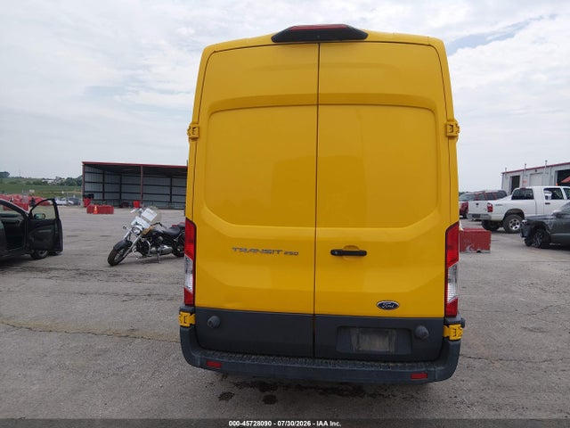45728090 :رقم المزاد ، 1FTYR2XM8JKA70686 vin ، 2018 Ford Transit-250 مزاد بيع