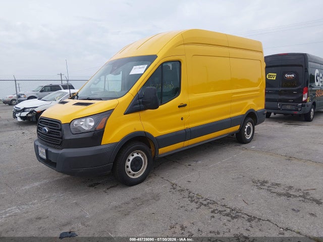 45728090 :رقم المزاد ، 1FTYR2XM8JKA70686 vin ، 2018 Ford Transit-250 مزاد بيع