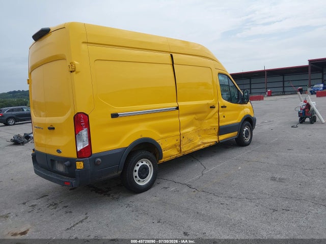 45728090 :رقم المزاد ، 1FTYR2XM8JKA70686 vin ، 2018 Ford Transit-250 مزاد بيع