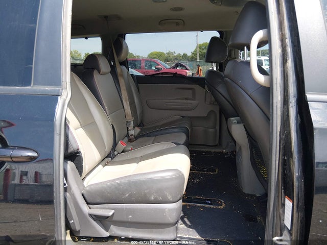 KIA SEDONA LX 2017 KNDMB5C12H6320510 Image 8