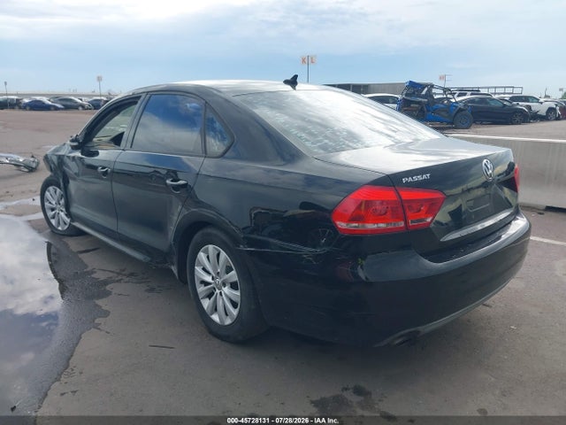 2013 Volkswagen Passat 2.5l Wolfsburg Edition მანქანა იყიდება აუქციონზე, vin: 1VWAP7A34DC142323, აუქციონის ნომერი: 45728131