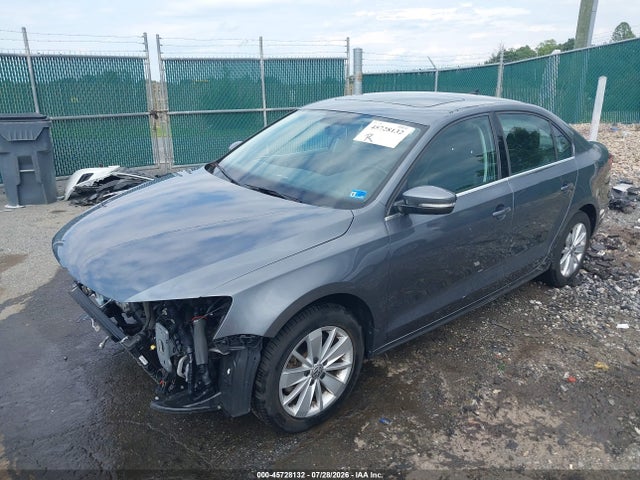 Продажа на аукционе авто 2015 Volkswagen Jetta 1.8t Se, vin: 3VWD17AJ8FM249129, номер лота: 45728132