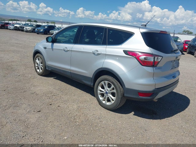 Ford ESCAPE SE 2017 1FMCU9GD9HUA41323 Image 3