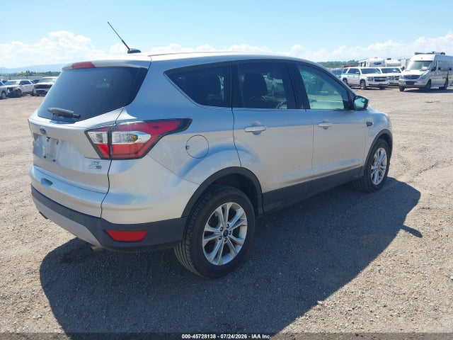 Ford ESCAPE SE 2017 1FMCU9GD9HUA41323 Image 4