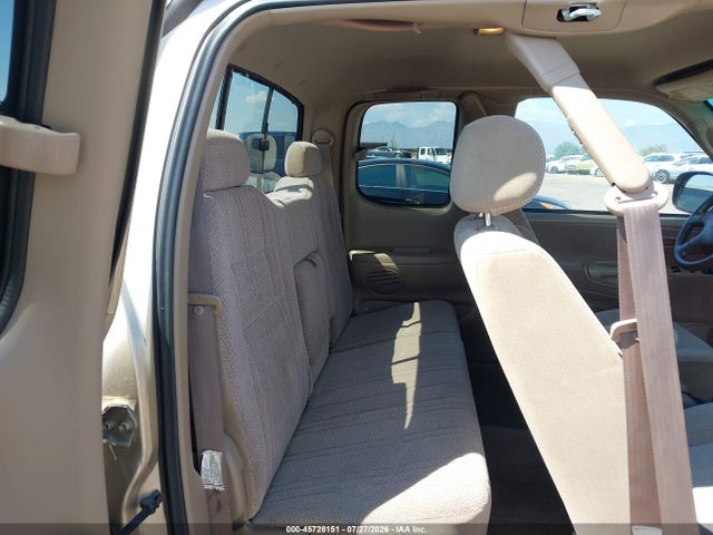 2002 Toyota Tundra Sr5 V8 მანქანა იყიდება აუქციონზე, vin: 5TBBT44122S256465, აუქციონის ნომერი: 45728151