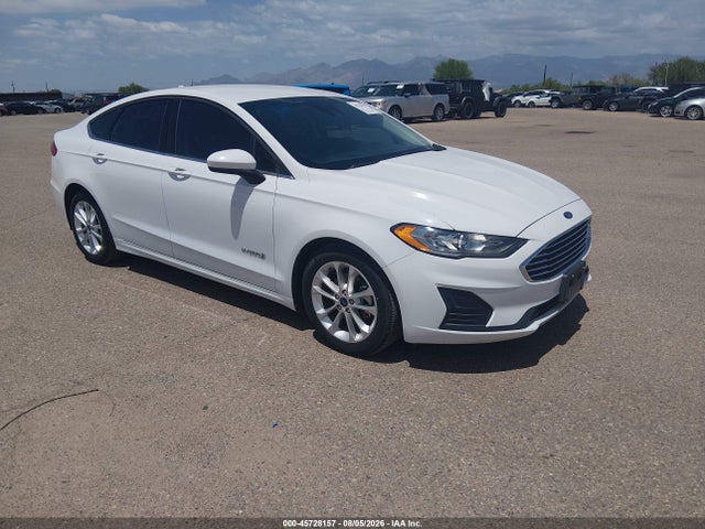 2019 3FA6P0LU3KR211609 головне зображення