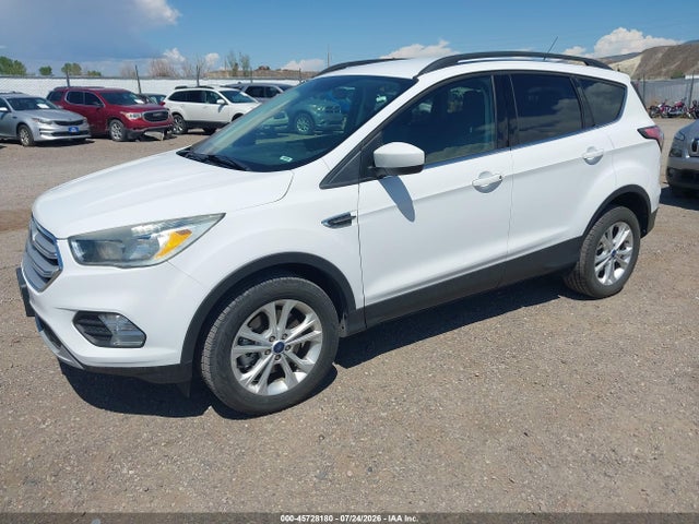 Ford ESCAPE SE 2018 1FMCU9GD7JUD08898 Image 2