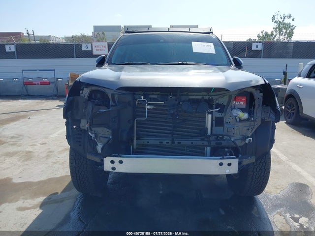 2022 Toyota 4runner Sr5 Premium მანქანა იყიდება აუქციონზე, vin: JTEFU5JR1N5264214, აუქციონის ნომერი: 45728185