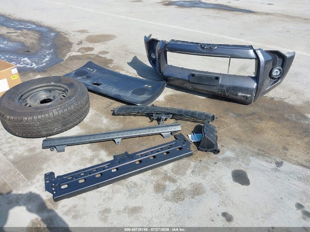 2022 Toyota 4runner Sr5 Premium მანქანა იყიდება აუქციონზე, vin: JTEFU5JR1N5264214, აუქციონის ნომერი: 45728185