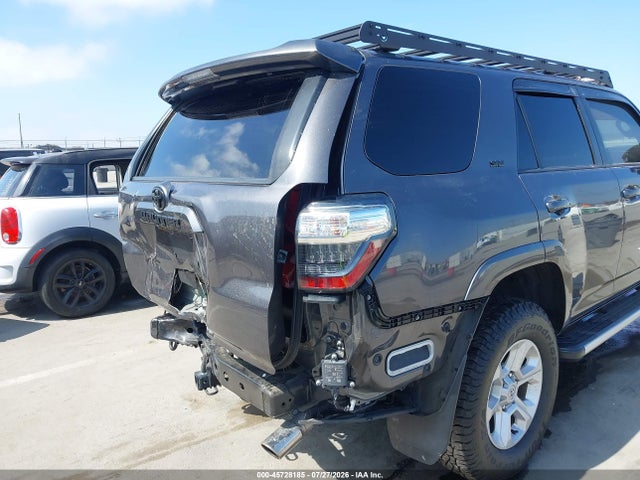 2022 Toyota 4runner Sr5 Premium მანქანა იყიდება აუქციონზე, vin: JTEFU5JR1N5264214, აუქციონის ნომერი: 45728185