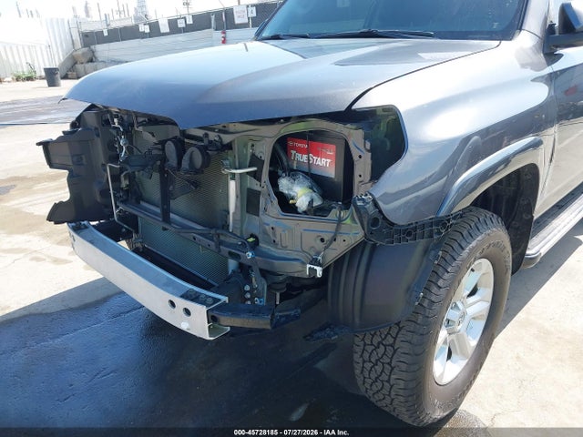 2022 Toyota 4runner Sr5 Premium მანქანა იყიდება აუქციონზე, vin: JTEFU5JR1N5264214, აუქციონის ნომერი: 45728185