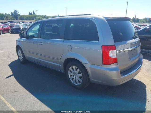 2C4RC1AG1FR728361 Chrysler Town &amp; Country Lx