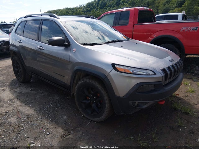 Auction sale of the 2017 Jeep Cherokee Trailhawk, vin: 1C4PJMBSXHW531572, lot number: 45728217