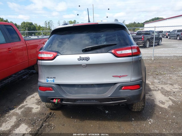 2017 Jeep Cherokee Trailhawk მანქანა იყიდება აუქციონზე, vin: 1C4PJMBSXHW531572, აუქციონის ნომერი: 45728217