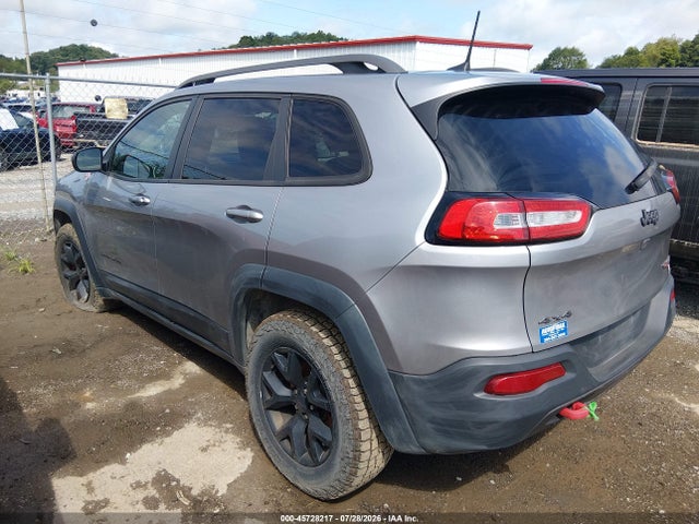 2017 Jeep Cherokee Trailhawk მანქანა იყიდება აუქციონზე, vin: 1C4PJMBSXHW531572, აუქციონის ნომერი: 45728217