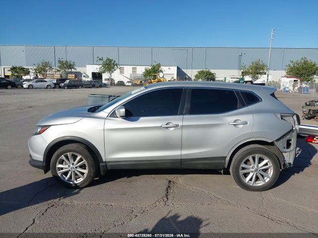 Продаж на аукціоні авто 2017 Nissan Rogue Sport S, vin: JN1BJ1CP5HW028893, номер лоту: 45728260