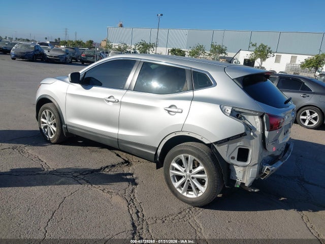 Продаж на аукціоні авто 2017 Nissan Rogue Sport S, vin: JN1BJ1CP5HW028893, номер лоту: 45728260