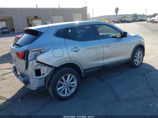 Продаж на аукціоні авто 2017 Nissan Rogue Sport S, vin: JN1BJ1CP5HW028893, номер лоту: 45728260