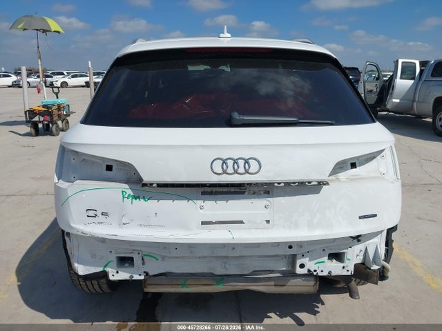 45728266 :رقم المزاد ، WA1AAAFY9M2093304 vin ، 2021 Audi Q5 Premium 45 Tfsi Quattro S Tronic مزاد بيع