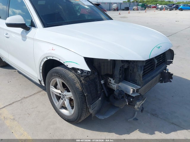 45728266 :رقم المزاد ، WA1AAAFY9M2093304 vin ، 2021 Audi Q5 Premium 45 Tfsi Quattro S Tronic مزاد بيع