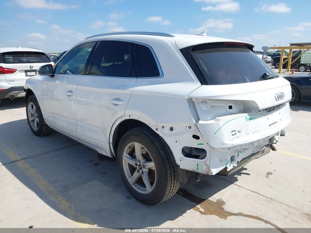 45728266 :رقم المزاد ، WA1AAAFY9M2093304 vin ، 2021 Audi Q5 Premium 45 Tfsi Quattro S Tronic مزاد بيع