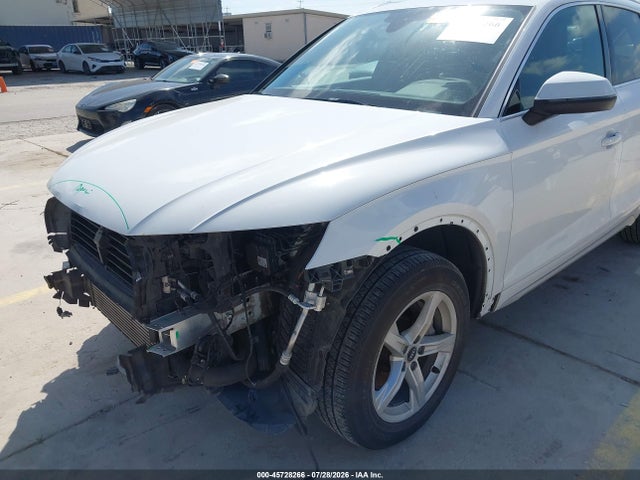 45728266 :رقم المزاد ، WA1AAAFY9M2093304 vin ، 2021 Audi Q5 Premium 45 Tfsi Quattro S Tronic مزاد بيع