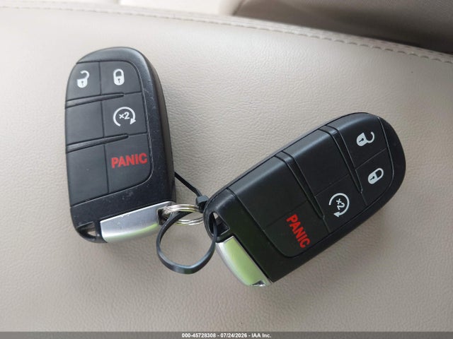 Продаж на аукціоні авто 2019 Jeep Grand Cherokee Laredo E 4x4, vin: 1C4RJFAGXKC748629, номер лоту: 45728308